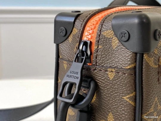 Cheap VUITTON LOUIS TRUNK SOFT 0713
